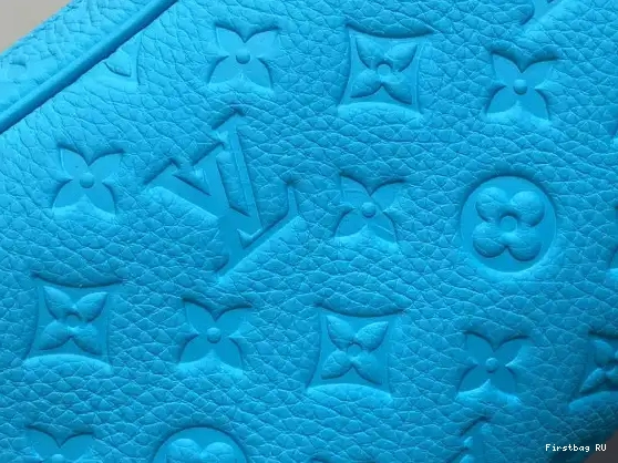 First bag VOYAGE-27*21*6CM VUITTON LOUIS POCHETTE 0617